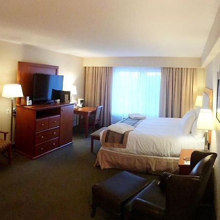 St. Albert Inn & Suites Saint Albert Eksteriør bilde